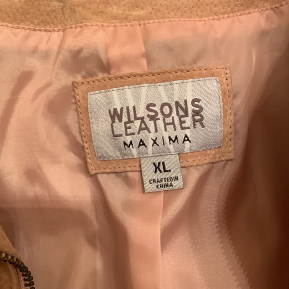 Pink leather jacket - Picture 3 of 3